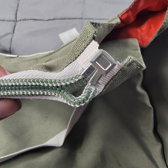 Poler Camp Vibes Duffel Shoulder Bag Convertible Backpack Outdoors Hiking - Picture 9 of 10